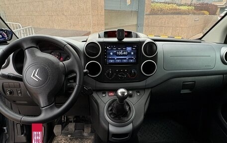 Citroen Berlingo II рестайлинг, 2010 год, 690 000 рублей, 8 фотография
