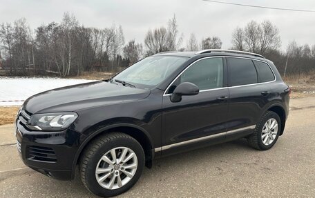 Volkswagen Touareg III, 2011 год, 1 900 000 рублей, 4 фотография