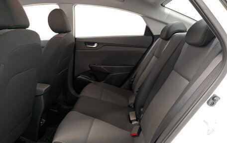 Hyundai Solaris II рестайлинг, 2022 год, 1 895 000 рублей, 12 фотография