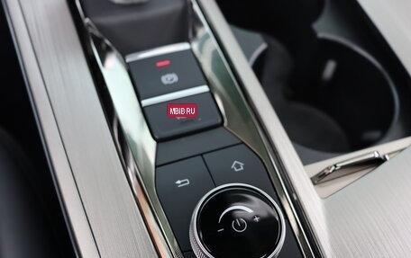 CheryExeed TXL, 2023 год, 2 350 000 рублей, 17 фотография