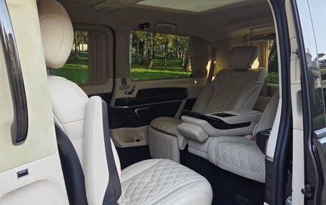 Mercedes-Benz V-Класс, 2019 год, 8 100 000 рублей, 7 фотография