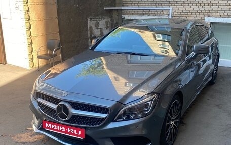 Mercedes-Benz CLS, 2017 год, 4 250 000 рублей, 4 фотография