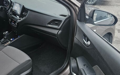 Hyundai Solaris II рестайлинг, 2022 год, 1 870 000 рублей, 12 фотография