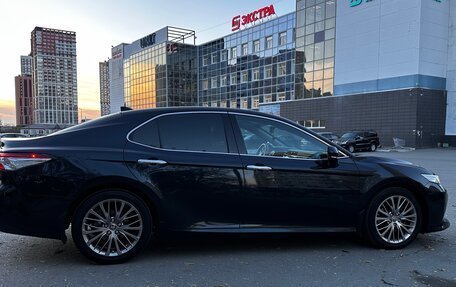 Toyota Camry, 2020 год, 3 350 000 рублей, 7 фотография