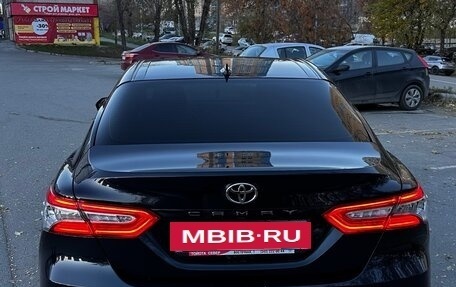 Toyota Camry, 2020 год, 3 350 000 рублей, 5 фотография