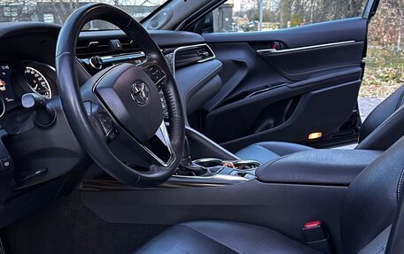 Toyota Camry, 2020 год, 3 350 000 рублей, 17 фотография