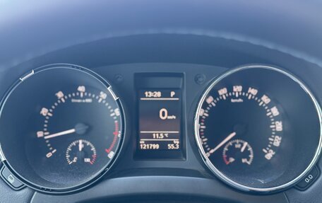 Skoda Yeti I рестайлинг, 2013 год, 1 380 000 рублей, 15 фотография