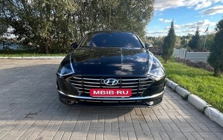 Hyundai Sonata VIII, 2020 год, 1 850 000 рублей, 2 фотография