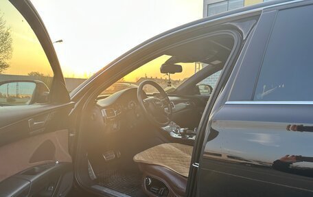 Audi A8, 2013 год, 2 000 000 рублей, 12 фотография