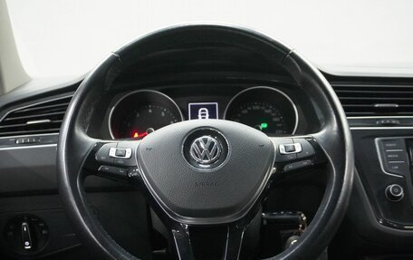 Volkswagen Tiguan II, 2017 год, 1 990 000 рублей, 15 фотография