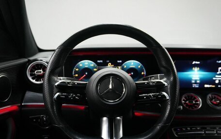 Mercedes-Benz E-Класс, 2020 год, 4 050 000 рублей, 15 фотография