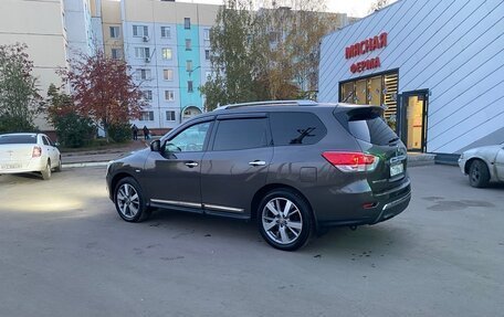 Nissan Pathfinder, 2014 год, 1 290 000 рублей, 5 фотография