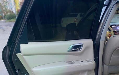 Nissan Pathfinder, 2014 год, 1 290 000 рублей, 3 фотография