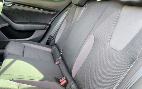 Skoda Octavia IV, 2021 год, 2 350 000 рублей, 23 фотография