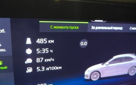 Skoda Octavia IV, 2021 год, 2 350 000 рублей, 38 фотография