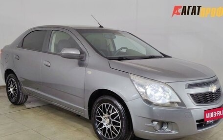 Chevrolet Cobalt II, 2013 год, 770 000 рублей, 3 фотография