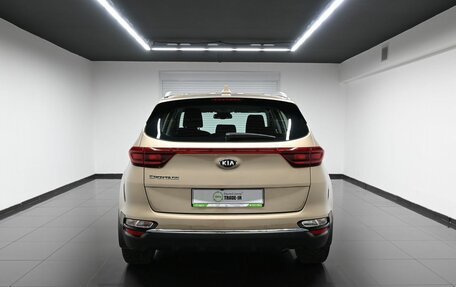 KIA Sportage IV рестайлинг, 2019 год, 2 445 000 рублей, 4 фотография