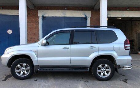 Toyota Land Cruiser Prado 120 рестайлинг, 2008 год, 1 750 000 рублей, 7 фотография