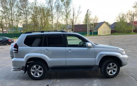 Toyota Land Cruiser Prado 120 рестайлинг, 2008 год, 1 750 000 рублей, 6 фотография