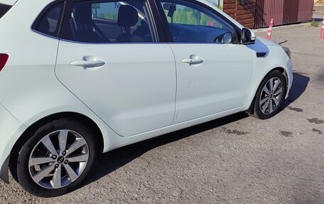 KIA Rio III рестайлинг, 2016 год, 990 000 рублей, 4 фотография