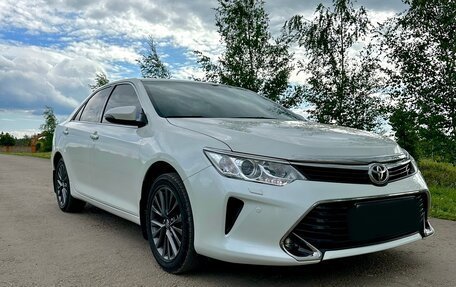 Toyota Camry, 2016 год, 2 300 000 рублей, 1 фотография