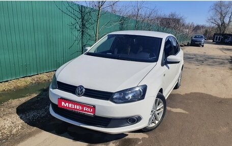 Volkswagen Polo VI (EU Market), 2012 год, 935 000 рублей, 1 фотография