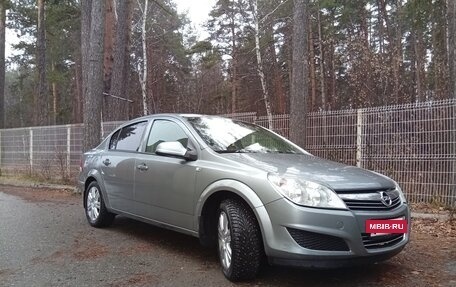 Opel Astra H, 2011 год, 660 000 рублей, 3 фотография