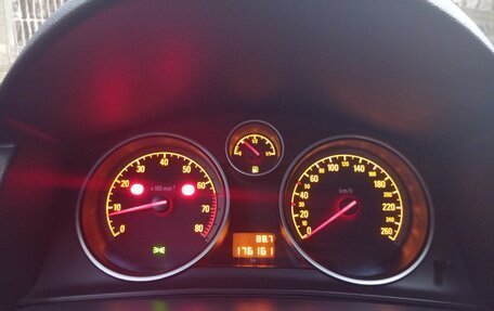 Opel Astra H, 2011 год, 660 000 рублей, 24 фотография