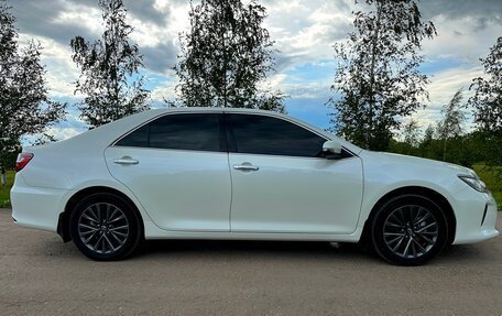 Toyota Camry, 2016 год, 2 300 000 рублей, 8 фотография