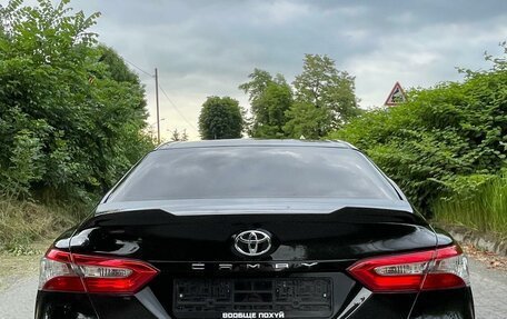 Toyota Camry, 2018 год, 2 450 000 рублей, 4 фотография