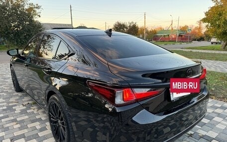 Lexus ES VII, 2022 год, 5 300 000 рублей, 14 фотография