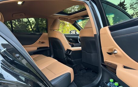 Lexus ES VII, 2022 год, 5 300 000 рублей, 28 фотография