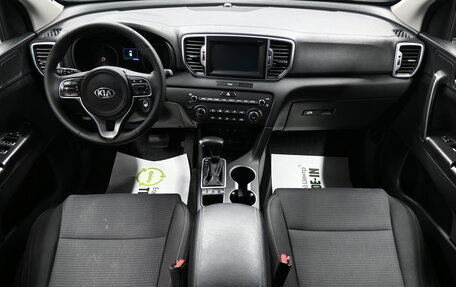 KIA Sportage IV рестайлинг, 2018 год, 2 095 000 рублей, 10 фотография