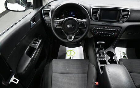 KIA Sportage IV рестайлинг, 2018 год, 2 095 000 рублей, 11 фотография