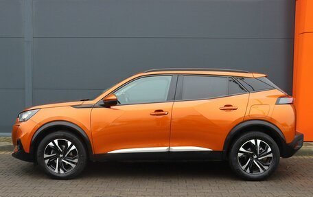 Peugeot 2008 II, 2020 год, 2 099 000 рублей, 2 фотография