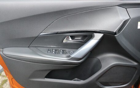 Peugeot 2008 II, 2020 год, 2 099 000 рублей, 11 фотография