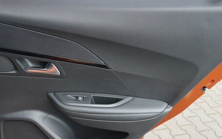 Peugeot 2008 II, 2020 год, 2 099 000 рублей, 14 фотография