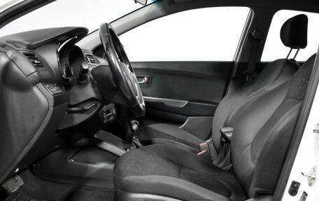 KIA Rio III рестайлинг, 2016 год, 847 900 рублей, 11 фотография