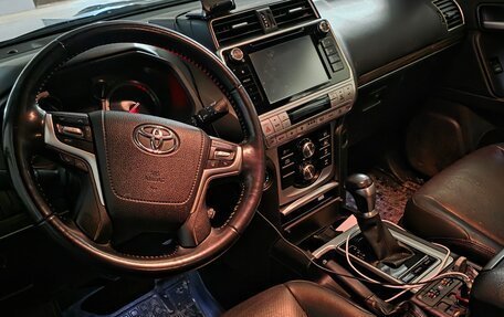 Toyota Land Cruiser Prado 150 рестайлинг 2, 2020 год, 6 600 000 рублей, 2 фотография