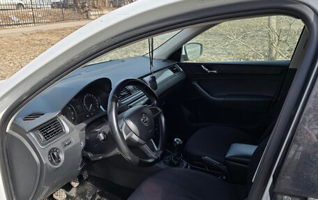 Skoda Rapid I, 2014 год, 700 000 рублей, 6 фотография