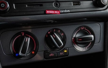 Volkswagen Polo VI (EU Market), 2018 год, 1 250 000 рублей, 20 фотография