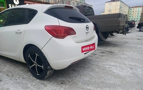 Opel Astra J, 2012 год, 525 000 рублей, 4 фотография