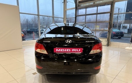 Hyundai Solaris II рестайлинг, 2012 год, 599 000 рублей, 4 фотография