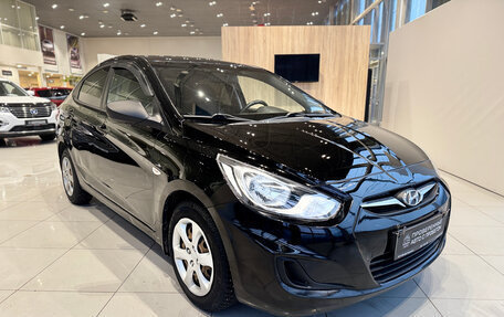 Hyundai Solaris II рестайлинг, 2012 год, 599 000 рублей, 7 фотография