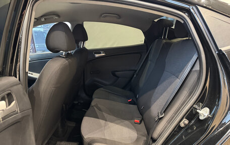 Hyundai Solaris II рестайлинг, 2012 год, 599 000 рублей, 23 фотография