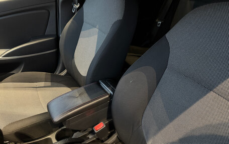 Hyundai Solaris II рестайлинг, 2012 год, 599 000 рублей, 21 фотография