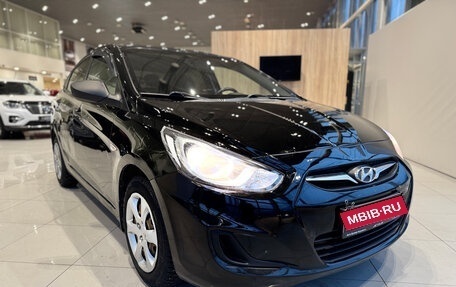 Hyundai Solaris II рестайлинг, 2012 год, 599 000 рублей, 26 фотография