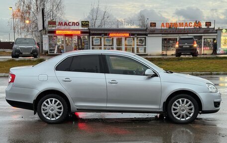 Volkswagen Jetta VI, 2008 год, 450 000 рублей, 17 фотография