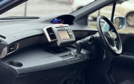 Honda Freed I, 2011 год, 890 000 рублей, 26 фотография