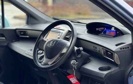 Honda Freed I, 2011 год, 890 000 рублей, 23 фотография